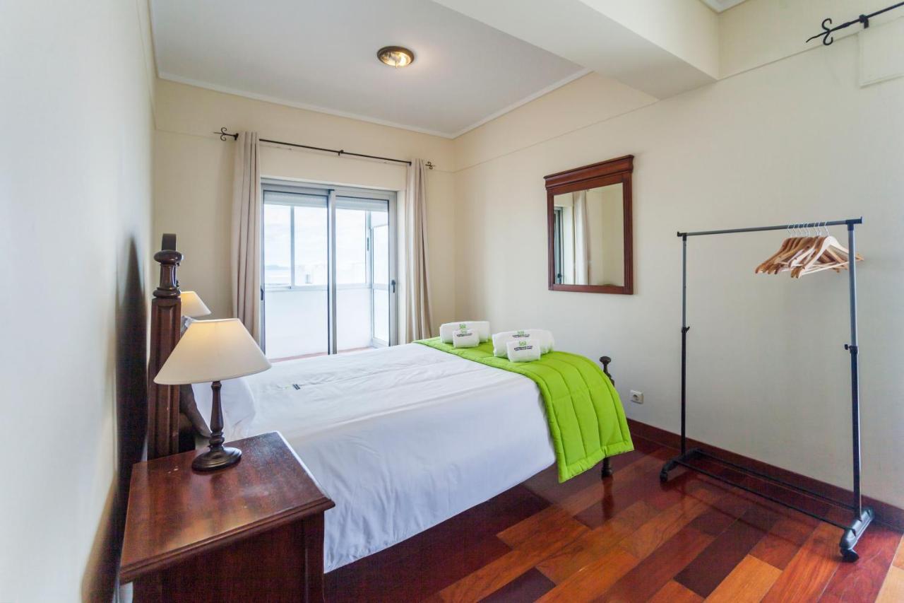 Deluxe Marina Apartment Ponta Delgada Extérieur photo