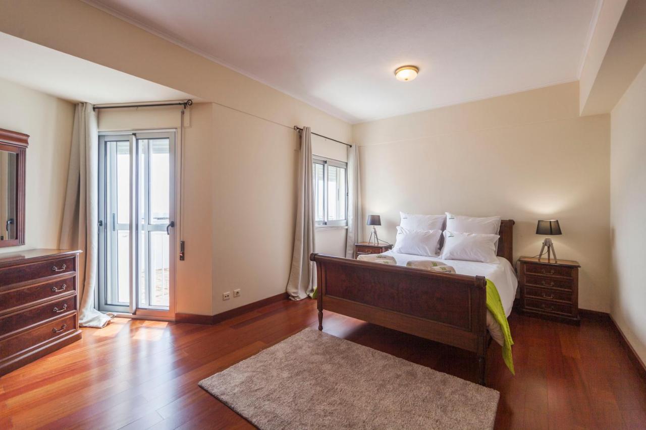 Deluxe Marina Apartment Ponta Delgada Extérieur photo